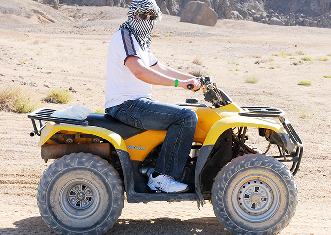 From Hurghada: 3-Hour Desert Safari by Quad Bike