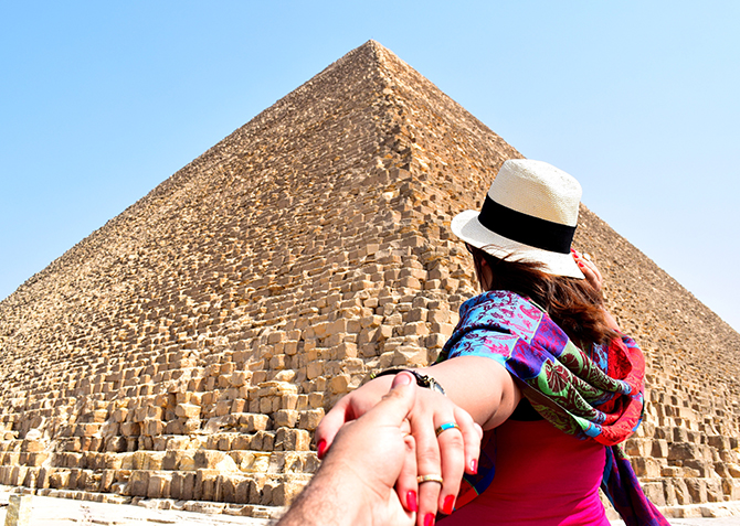 Giza Pyramids and Sphinx: Half-Day Private Tour